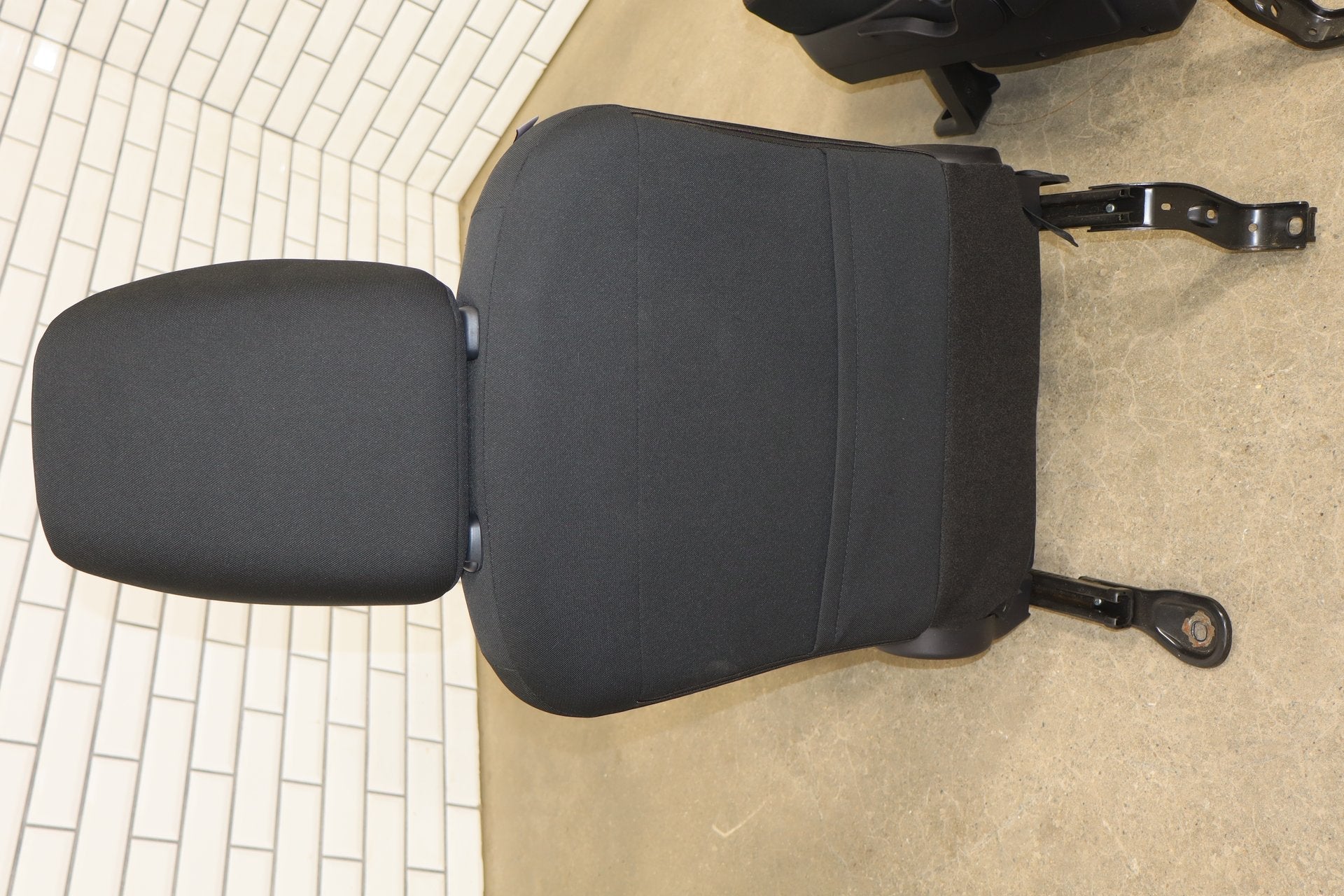 2012-2014 Mitsubishi i-MiEV SE Cloth Seats Set Brown 83P