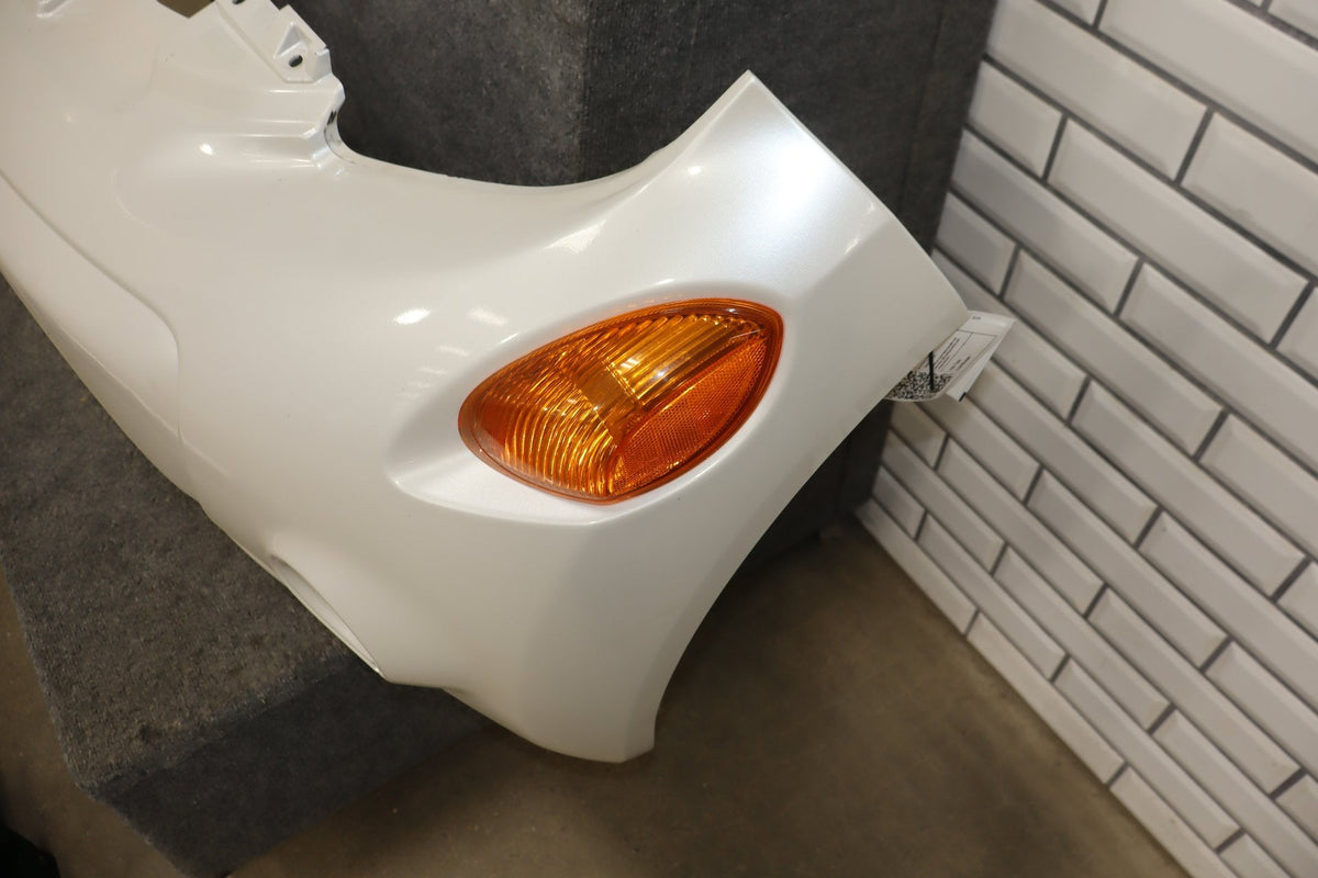2012-2014 Mitsubishi i-MiEV SE Front Bumper Diamond White Pearl W13