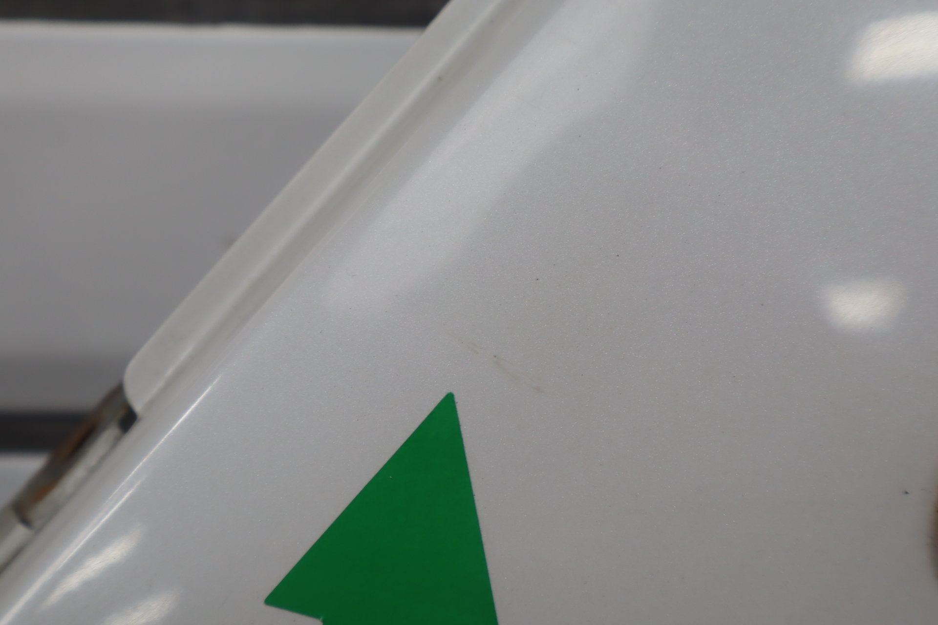 2012-2014 Mitsubishi i-MiEV SE Left Fender Diamond White Pearl W13
