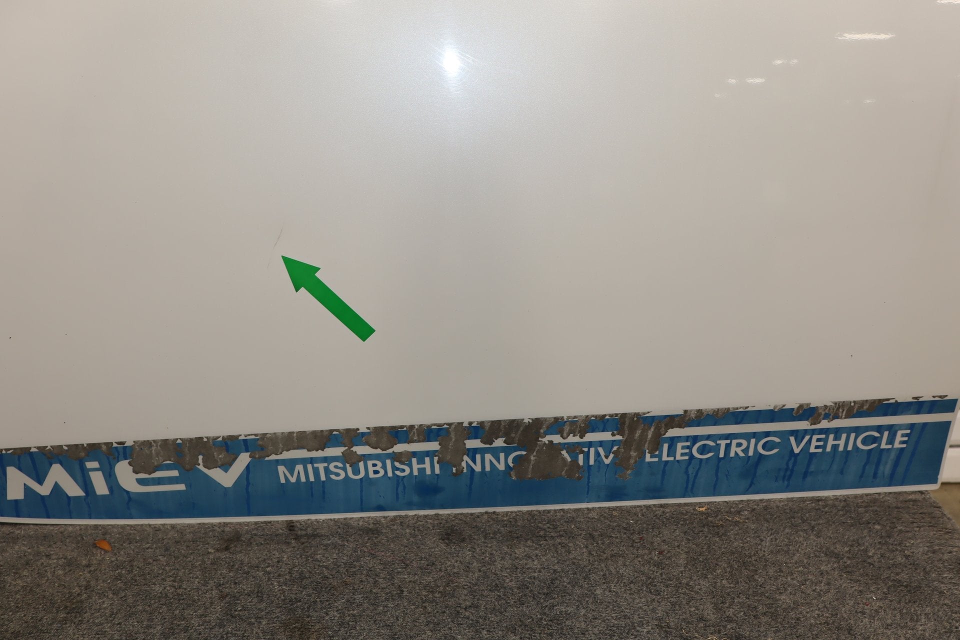 2012-2014 Mitsubishi i-MiEV SE Left Front Door Diamond White Pearl W13
