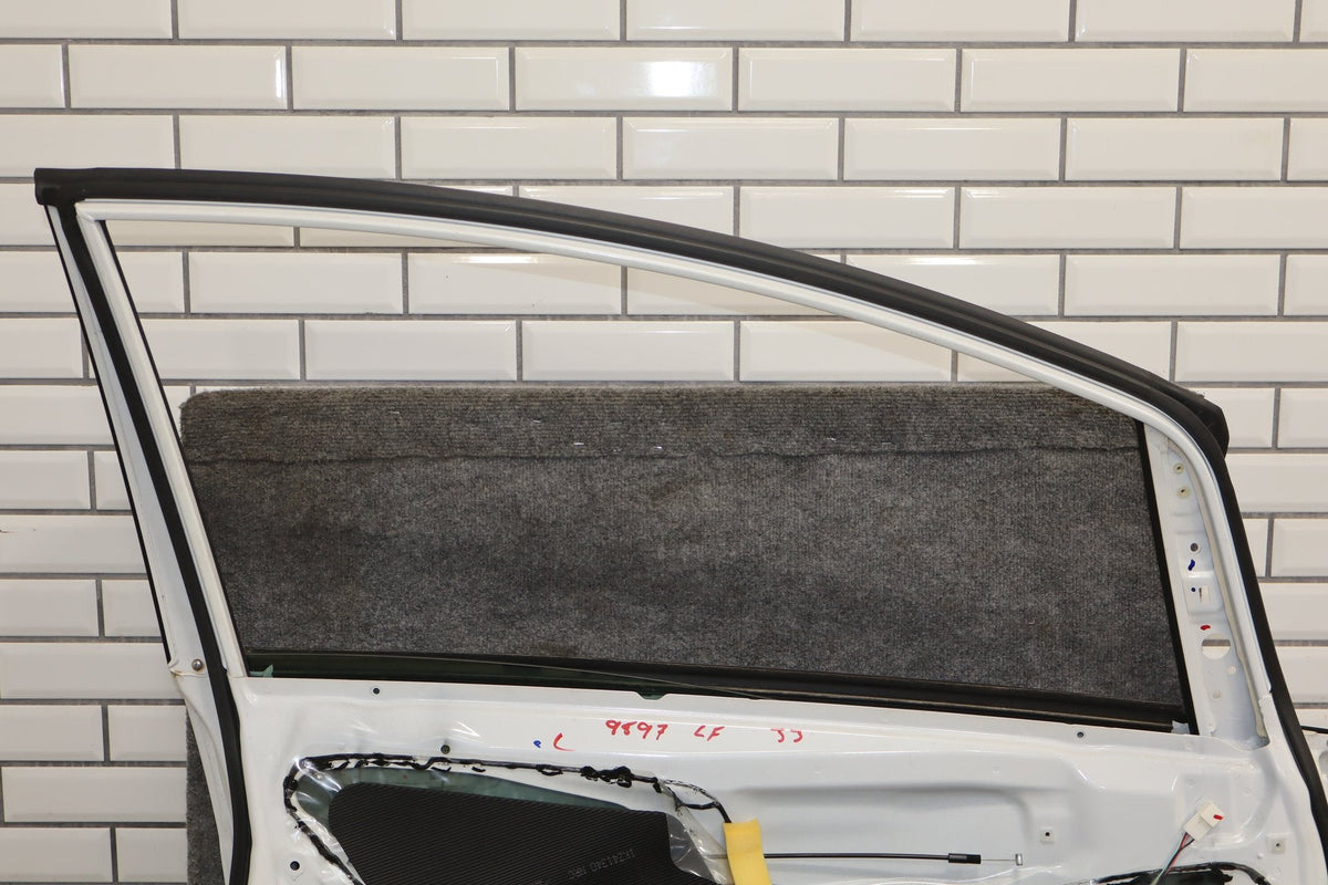 2012-2014 Mitsubishi i-MiEV SE Left Front Door Diamond White Pearl W13