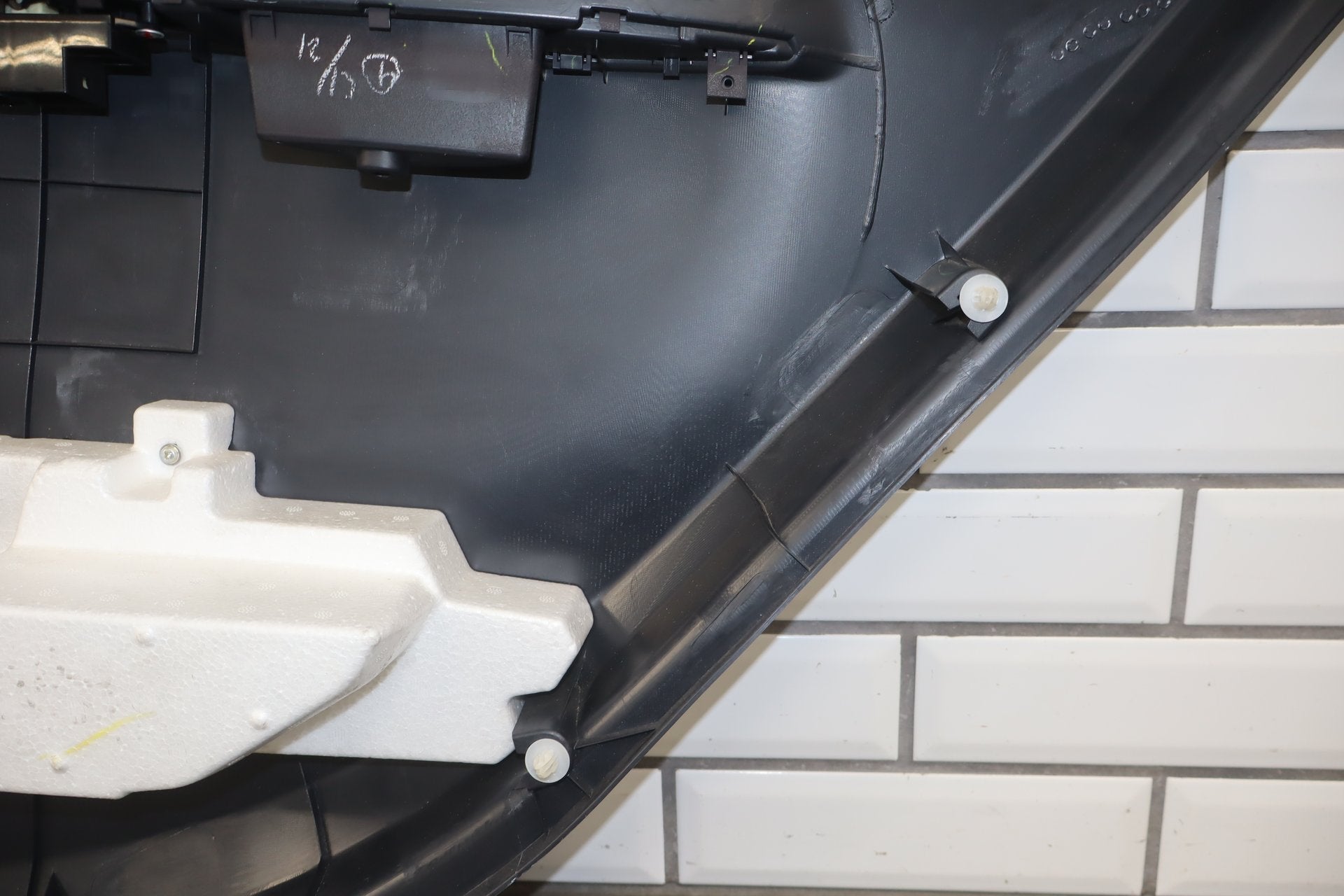 2012-2014 Mitsubishi i-MiEV SE Left Rear Door Panel Brown 83P