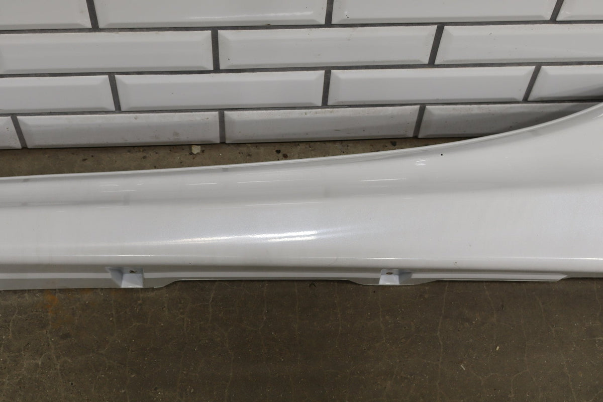 2012-2014 Mitsubishi i-MiEV SE Left Rocker Molding Diamond White Pearl W13