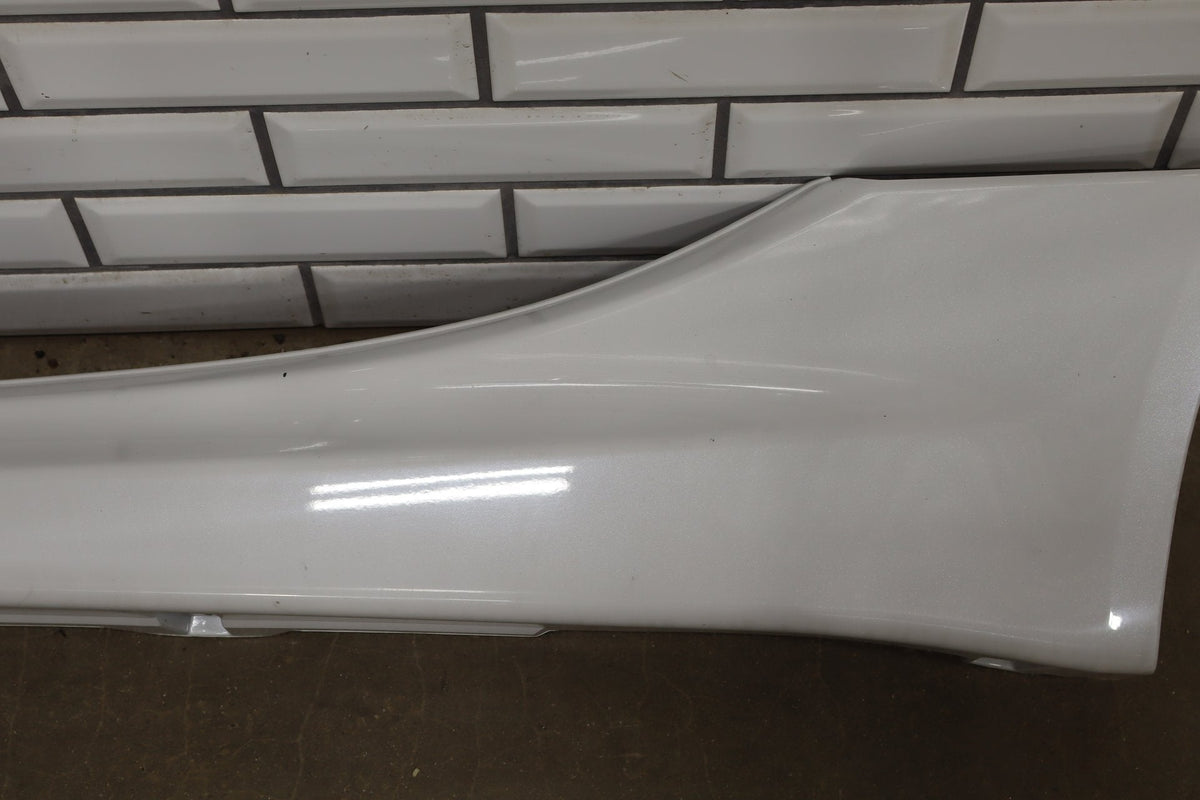 2012-2014 Mitsubishi i-MiEV SE Left Rocker Molding Diamond White Pearl W13