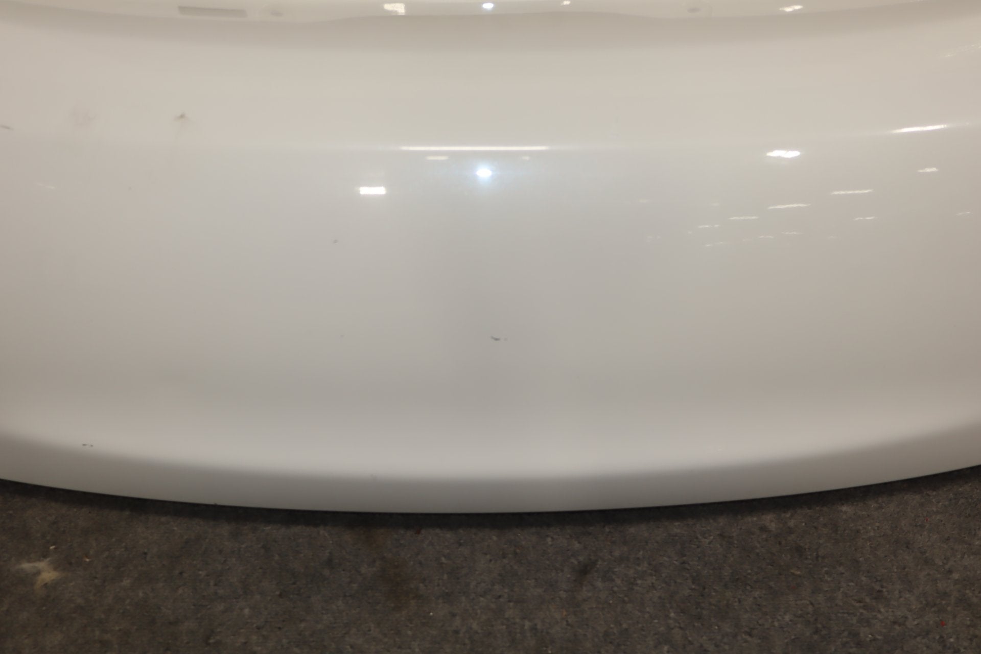 2012-2014 Mitsubishi i-MiEV SE Rear Bumper Diamond White Pearl W13