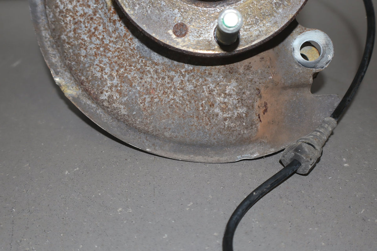 2012-2014 Mitsubishi i-MiEV SE Right Front Spindle