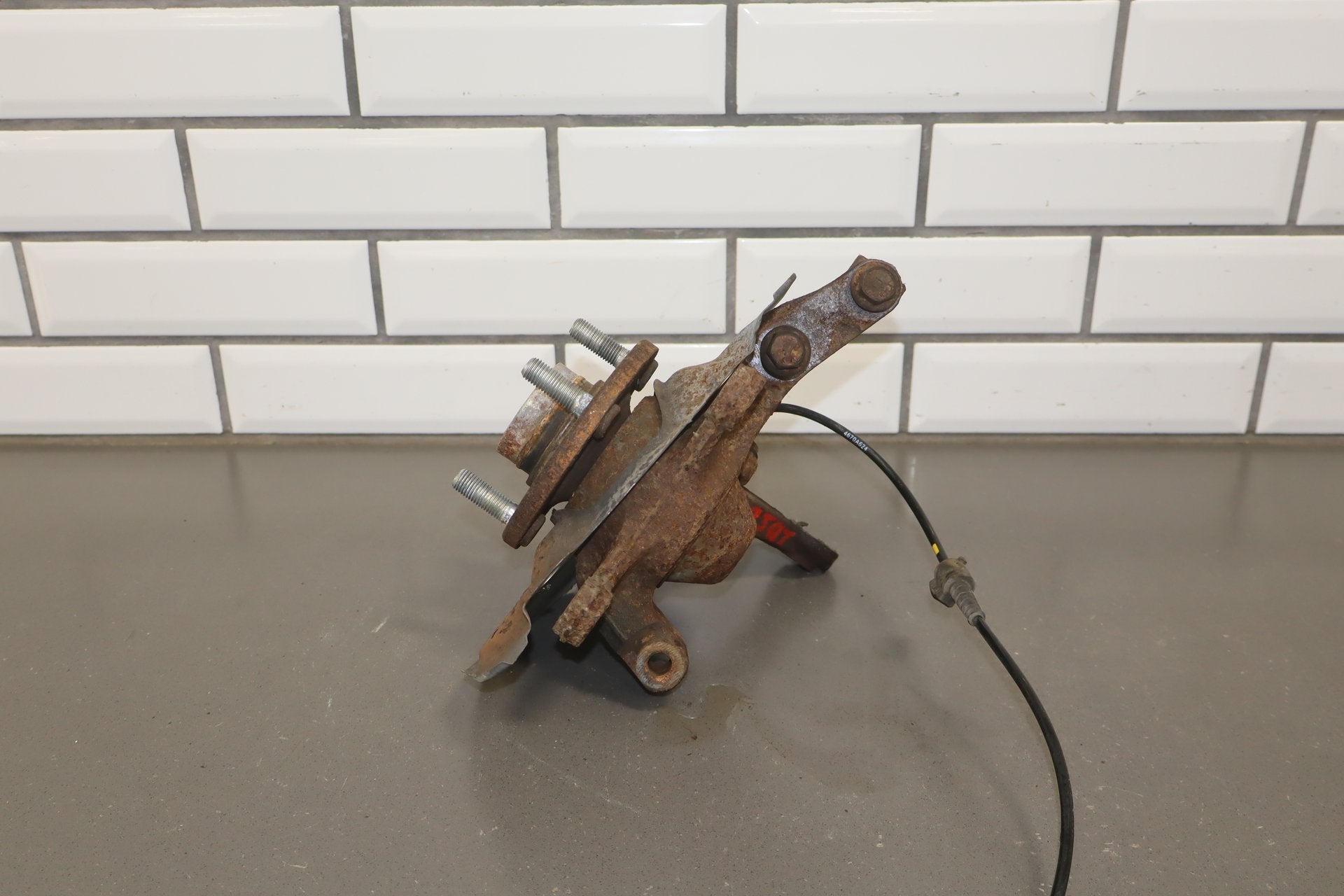 2012-2014 Mitsubishi i-MiEV SE Right Front Spindle