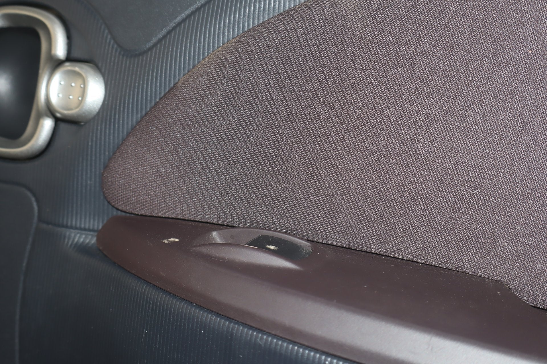 2012-2014 Mitsubishi i-MiEV SE Right Rear Door Panel Brown 83P