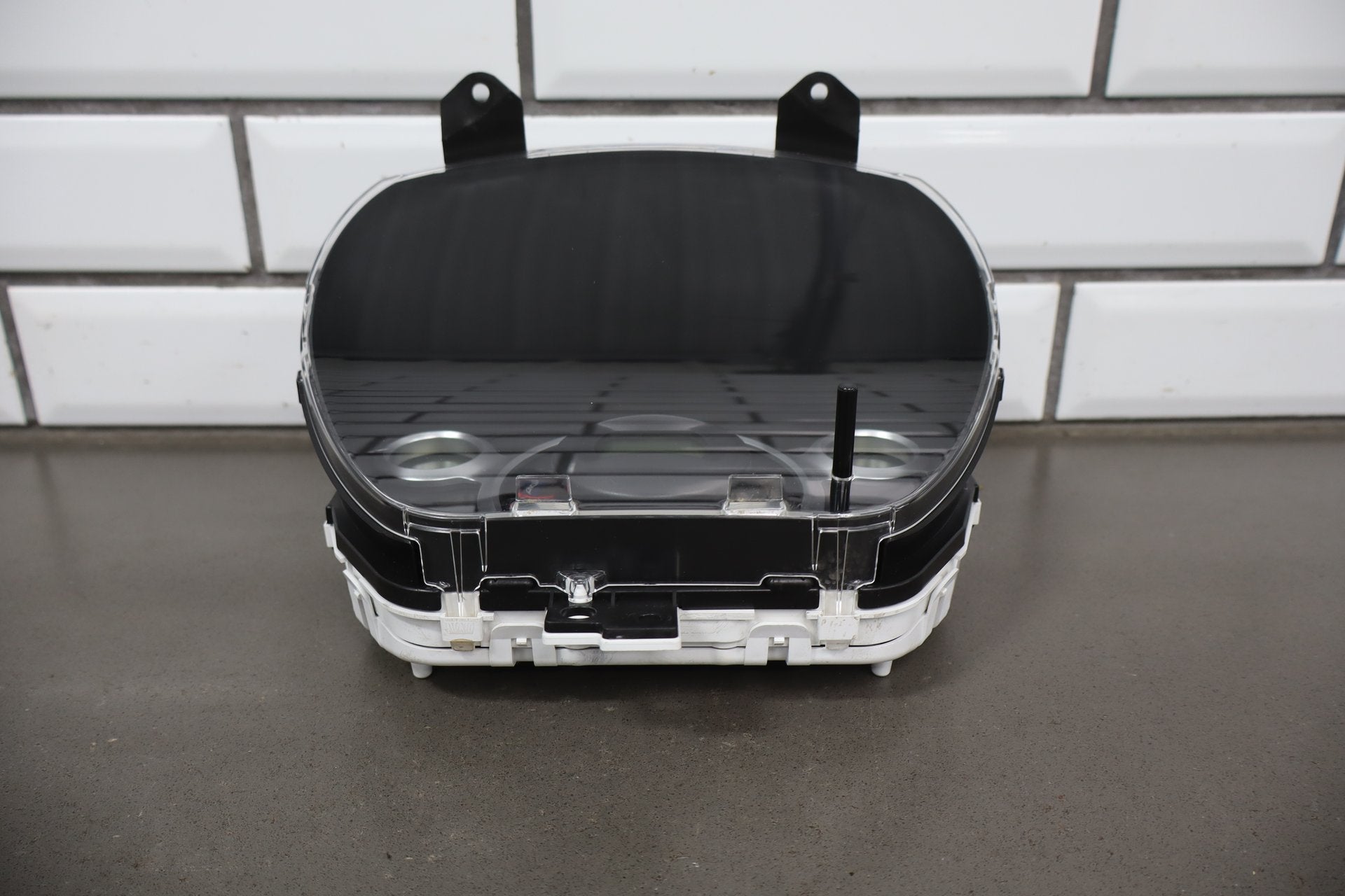 2012-2014 Mitsubishi i-MiEV SE Speedometer Miles