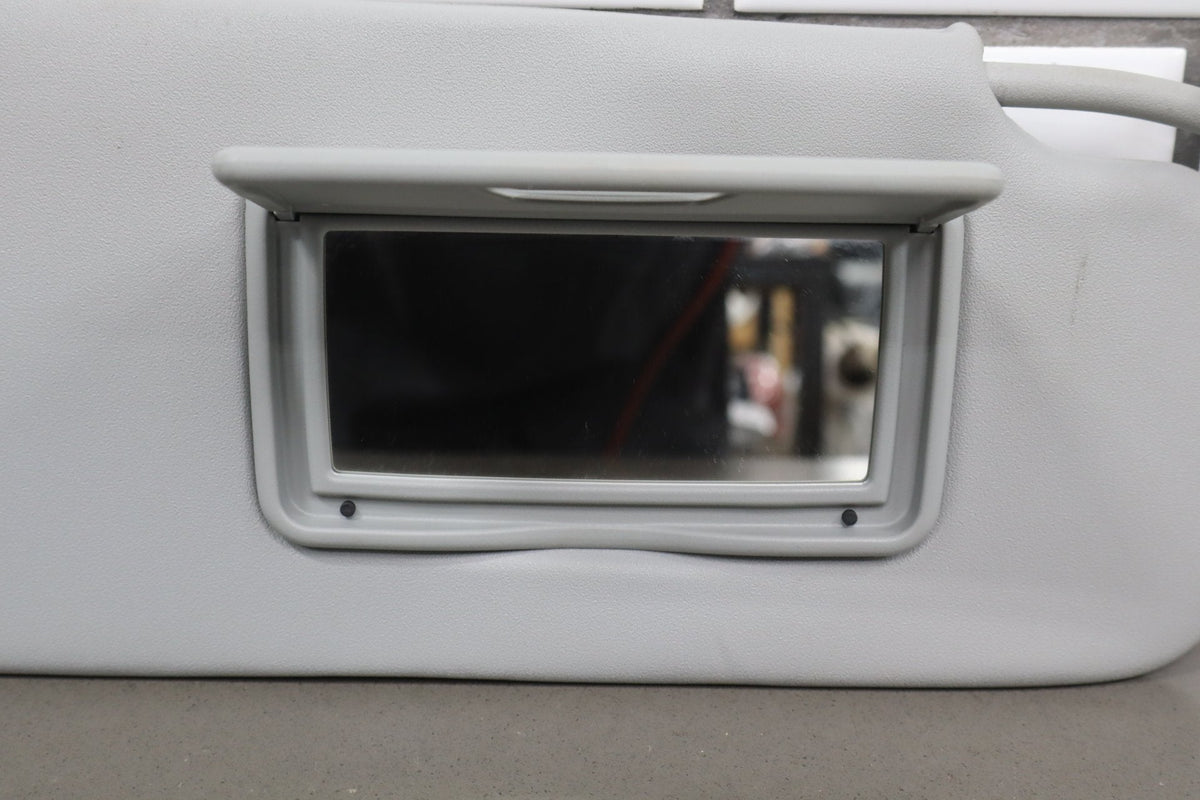 2012-2014 Mitsubishi i-MiEV SE Sun Visor Pair Left/Right Brown 83P