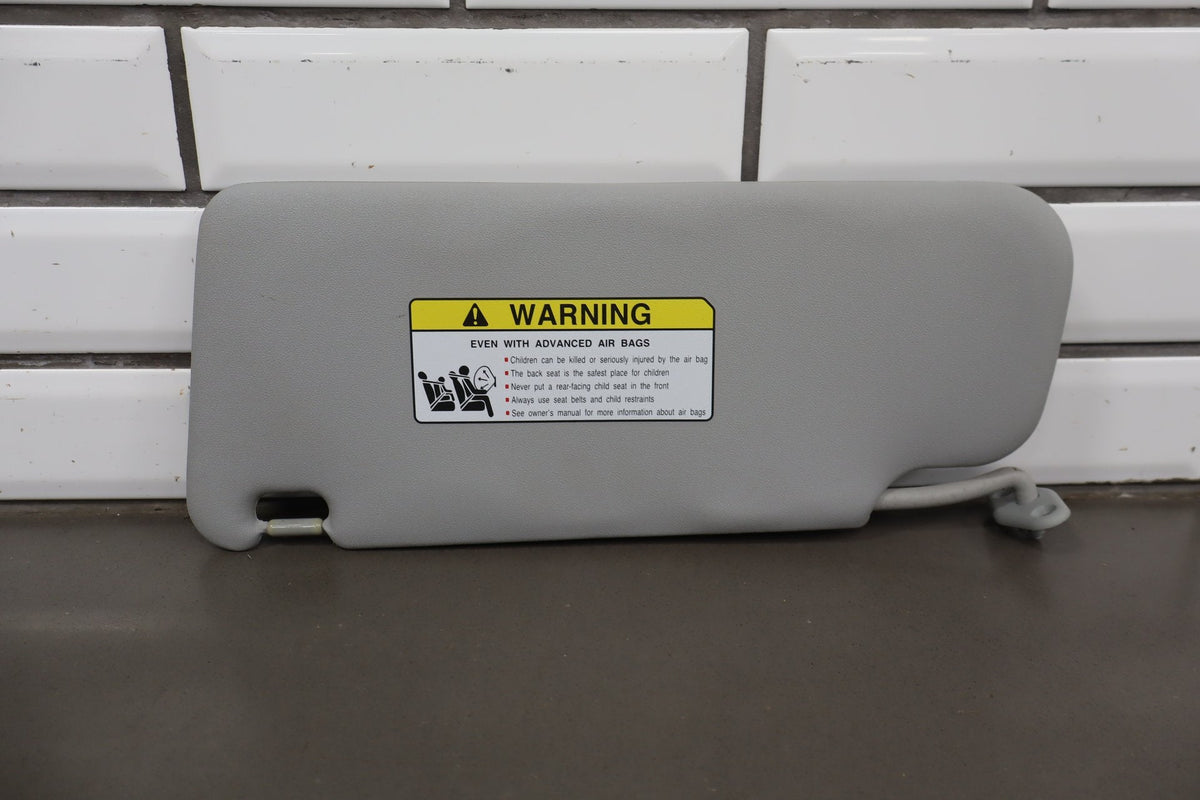 2012-2014 Mitsubishi i-MiEV SE Sun Visor Pair Left/Right Brown 83P
