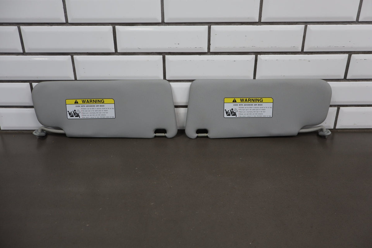 2012-2014 Mitsubishi i-MiEV SE Sun Visor Pair Left/Right Brown 83P