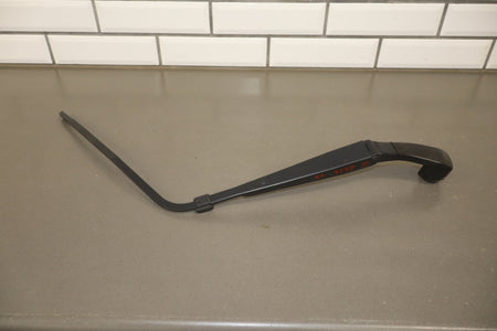 2012-2014 Mitsubishi i-MiEV SE Wiper Arm Pair