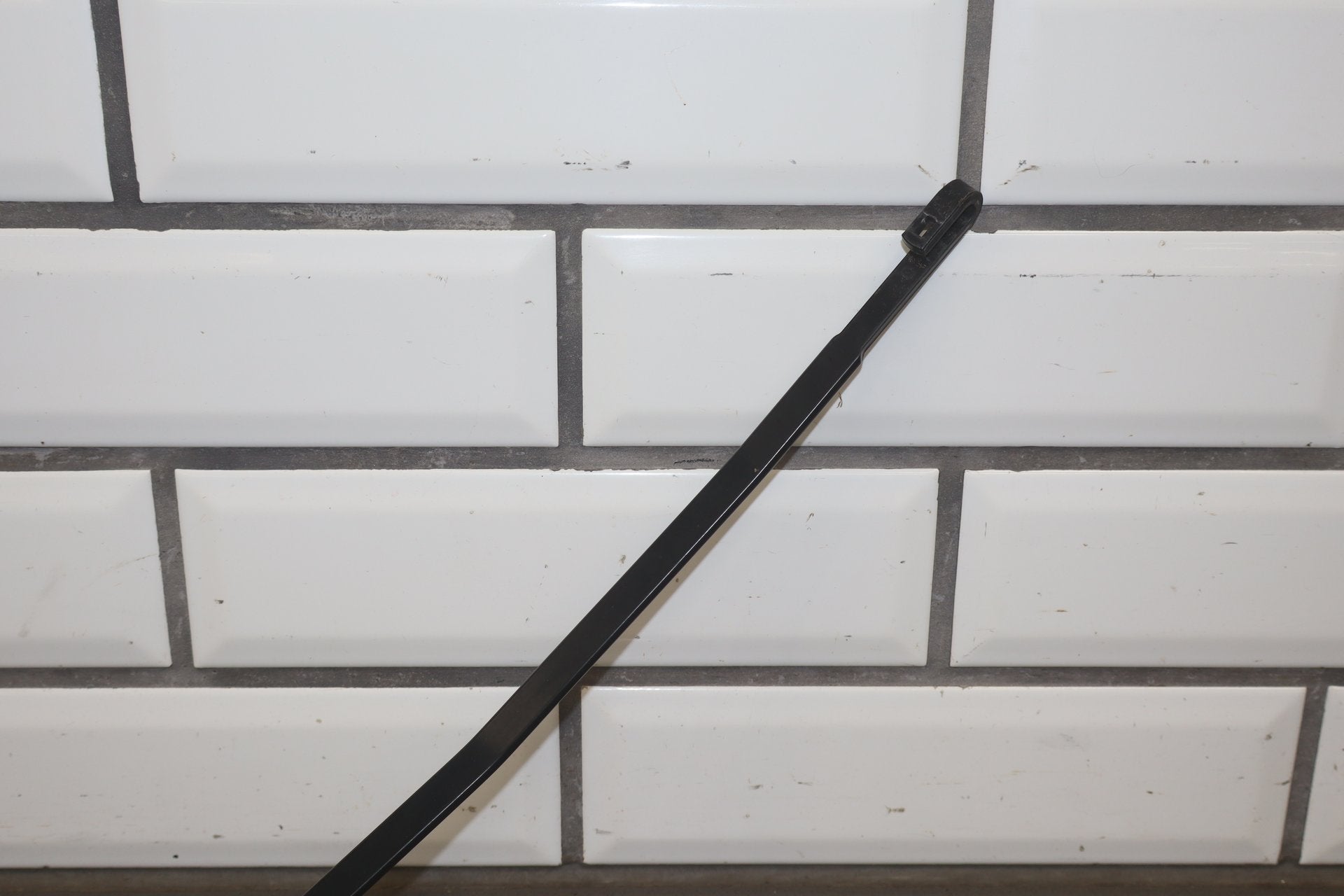 2012-2014 Mitsubishi i-MiEV SE Wiper Arm Pair