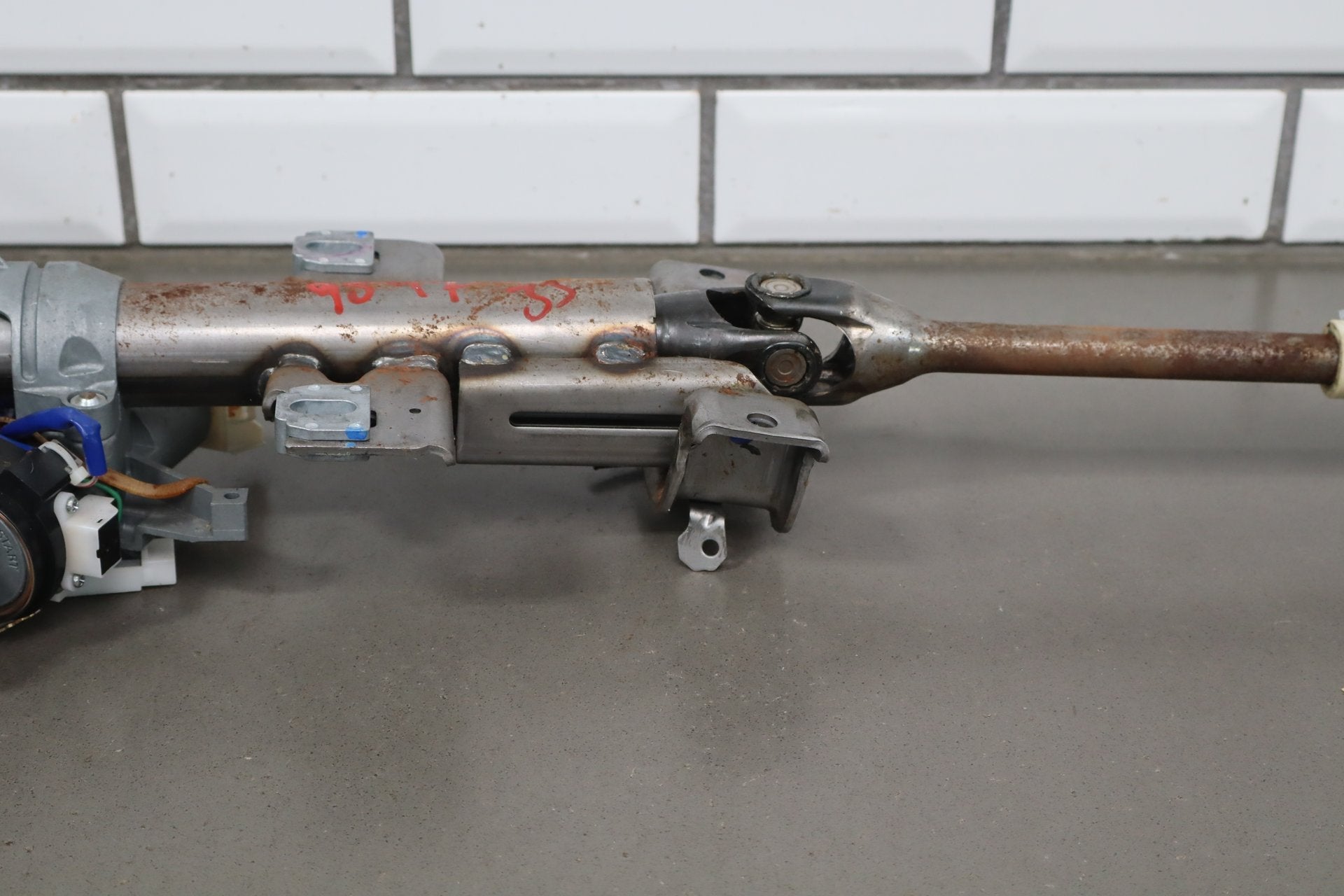 2012-2014 Mitsubishi i-MiEV- Steering Column