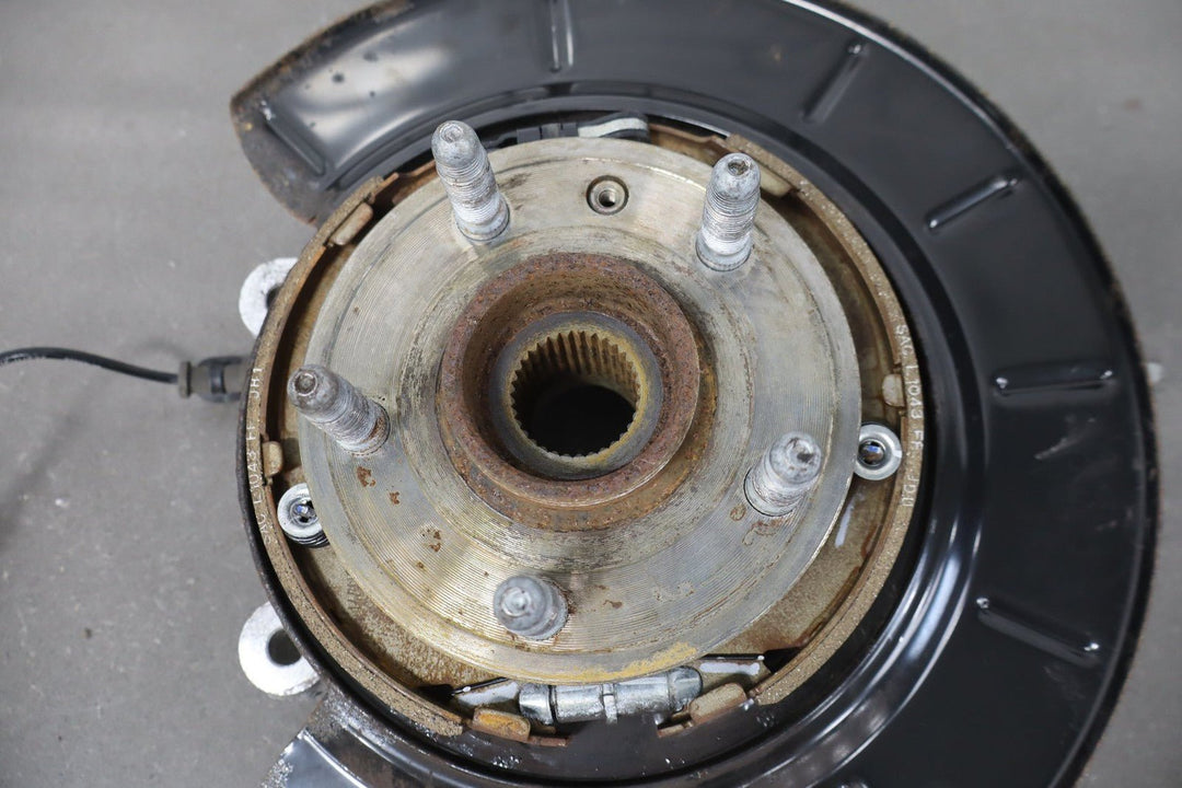 2012 - 2015 Chevrolet Camaro SS Left Rear Suspension Spindle 22809066