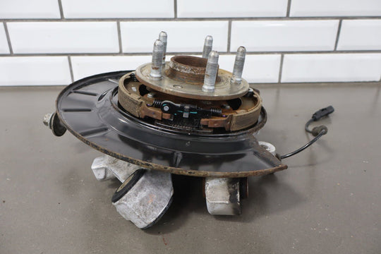 2012 - 2015 Chevrolet Camaro SS Left Rear Suspension Spindle 22809066