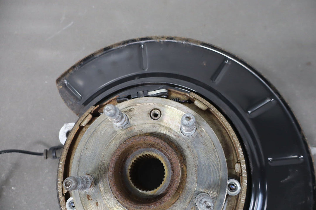 2012 - 2015 Chevrolet Camaro SS Left Rear Suspension Spindle 22809066