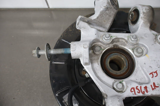 2012 - 2015 Chevrolet Camaro SS Left Rear Suspension Spindle 22809066