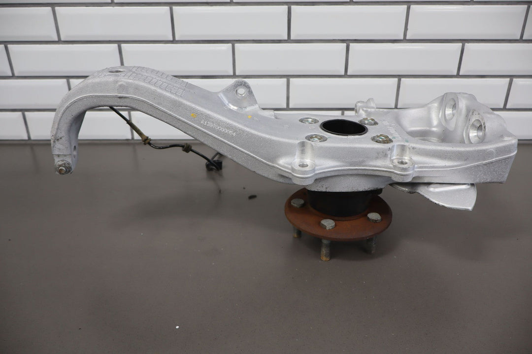 2012 - 2015 Tesla Model S AWD Front Left LH Spindle Knuckle W/ Hub & Sensor (117K)
