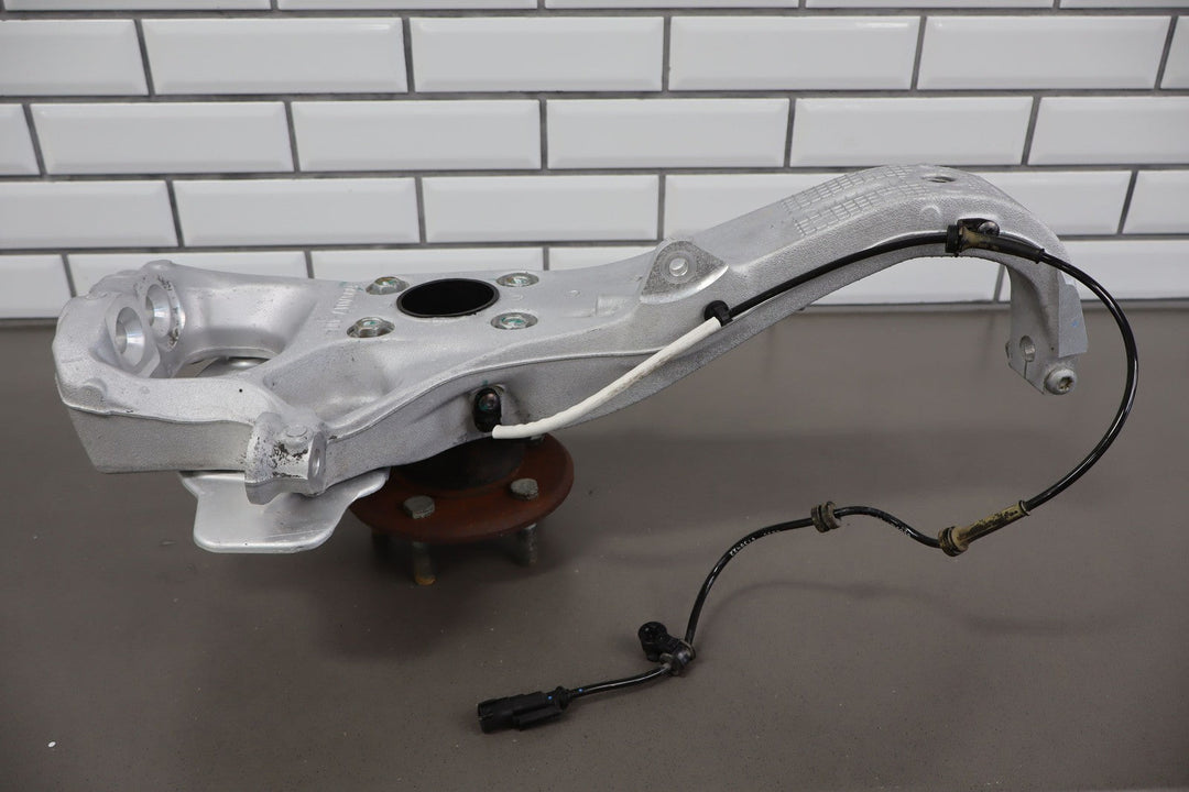 2012 - 2015 Tesla Model S AWD Front Left LH Spindle Knuckle W/ Hub & Sensor (117K)