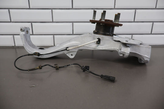 2012 - 2015 Tesla Model S AWD Front Left LH Spindle Knuckle W/ Hub & Sensor (117K)