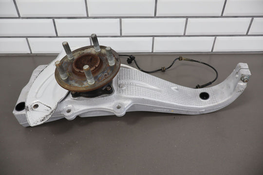 2012 - 2015 Tesla Model S AWD Front Left LH Spindle Knuckle W/ Hub & Sensor (117K)