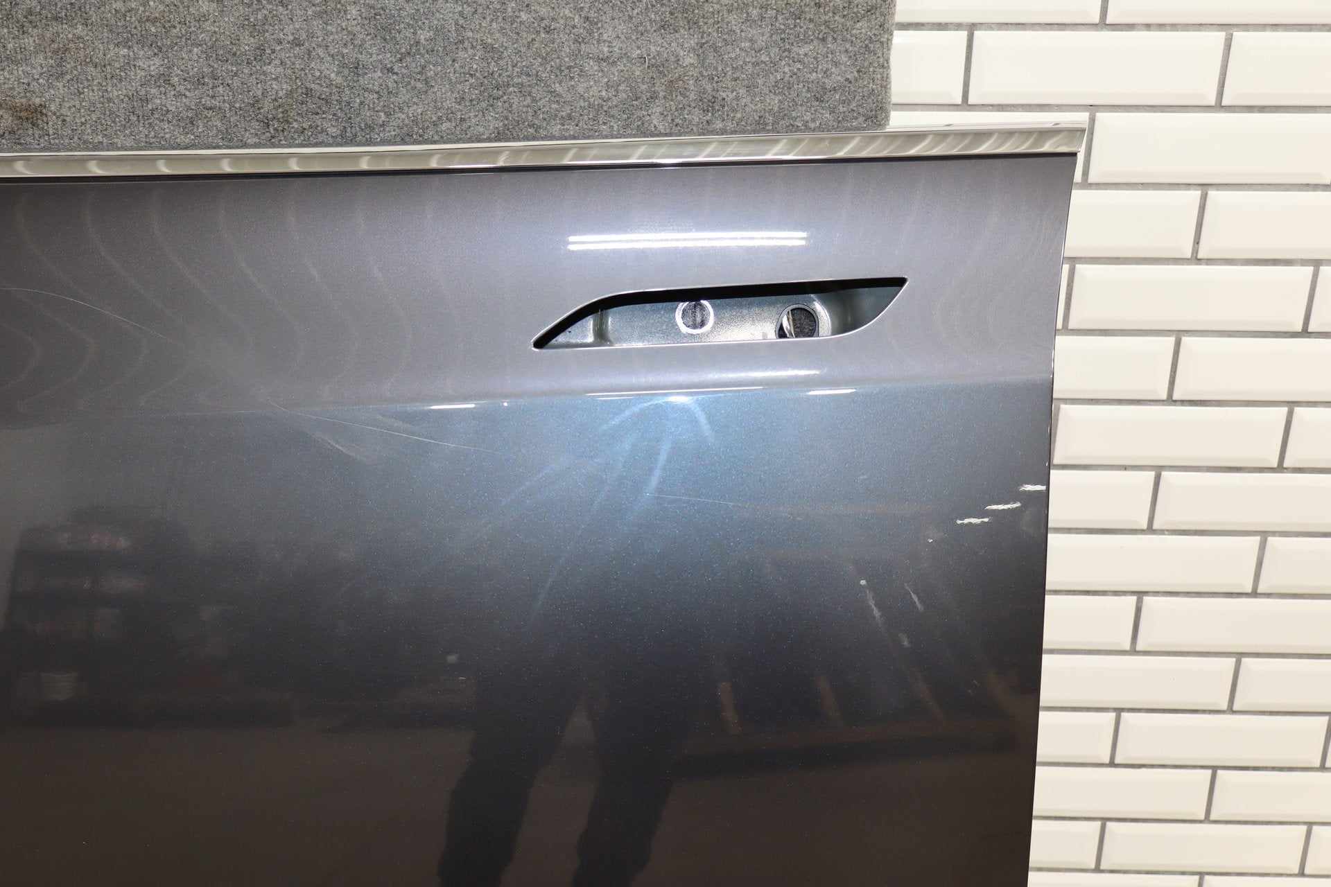 2012-2015 Tesla Model S Driver Left Front Door