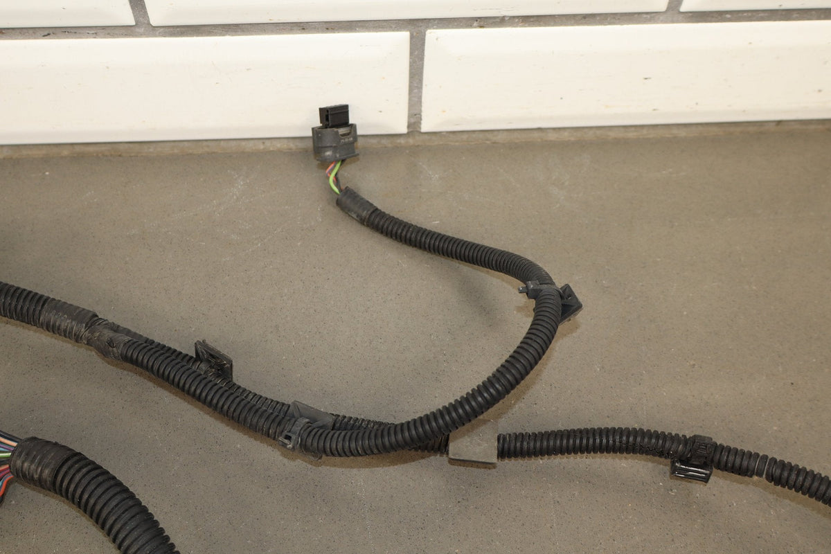 2012-2015 Tesla Model S Front Bumper Fascia Wiring Harness