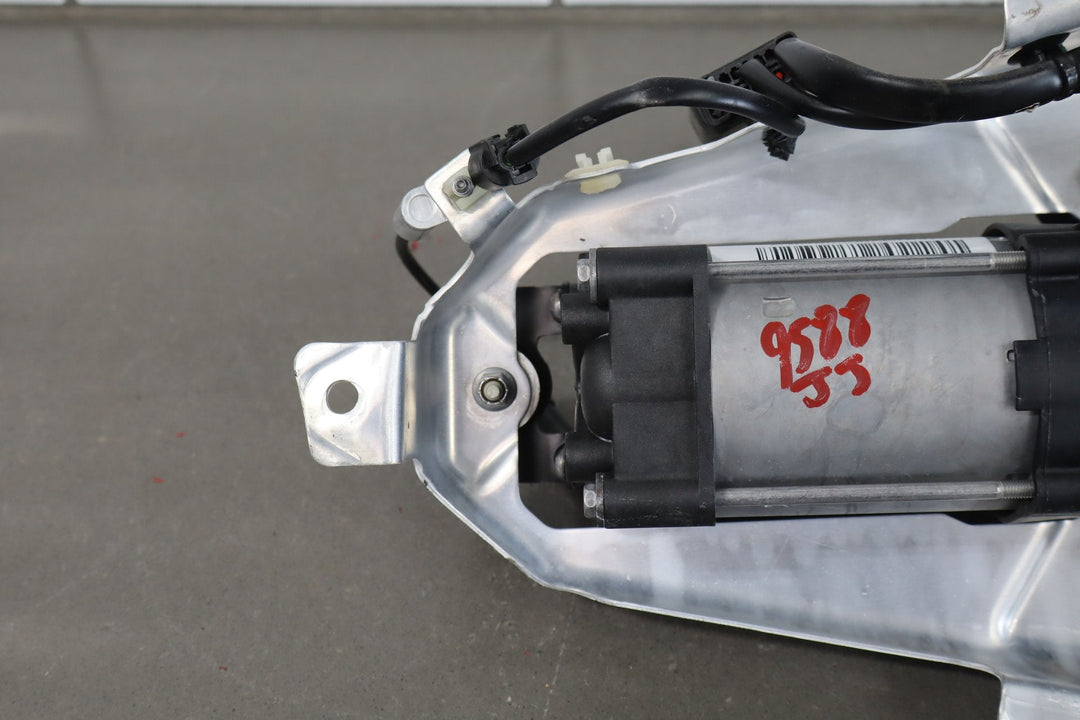 2012 - 2015 Tesla Model S MS Air Suspension Compressor Pump Unit w/ Bracket Assy