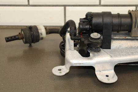 2012-2015 Tesla Model S MS Air Suspension Compressor Pump Unit w/ Bracket Assy
