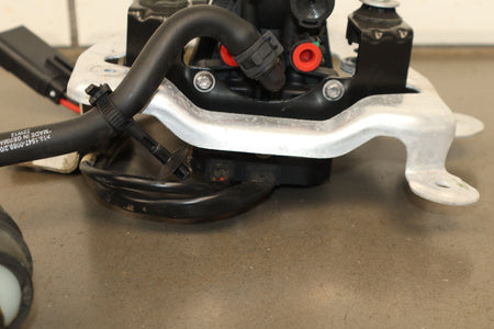 2012-2015 Tesla Model S MS Air Suspension Compressor Pump Unit w/ Bracket Assy