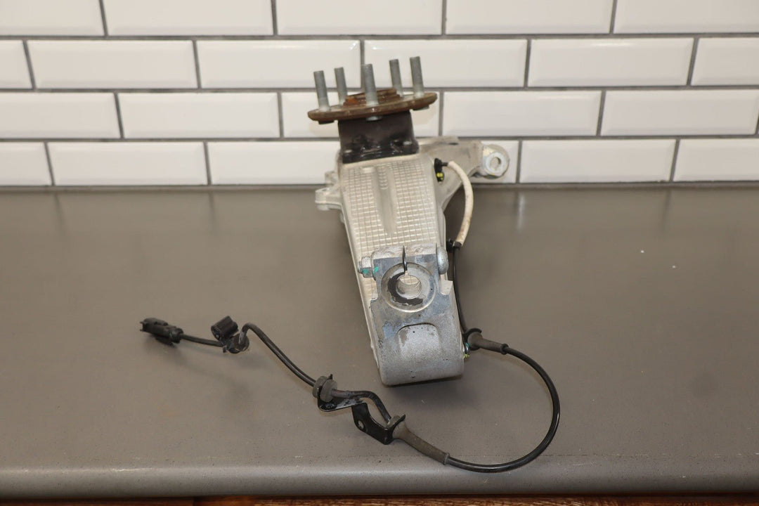 2012 - 2016 Tesla Model S RWD Driver Left Front Spindle / Hub OEM