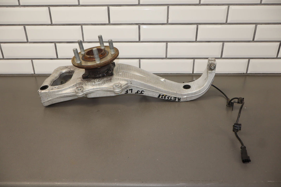 2012 - 2016 Tesla Model S RWD Driver Left Front Spindle / Hub OEM