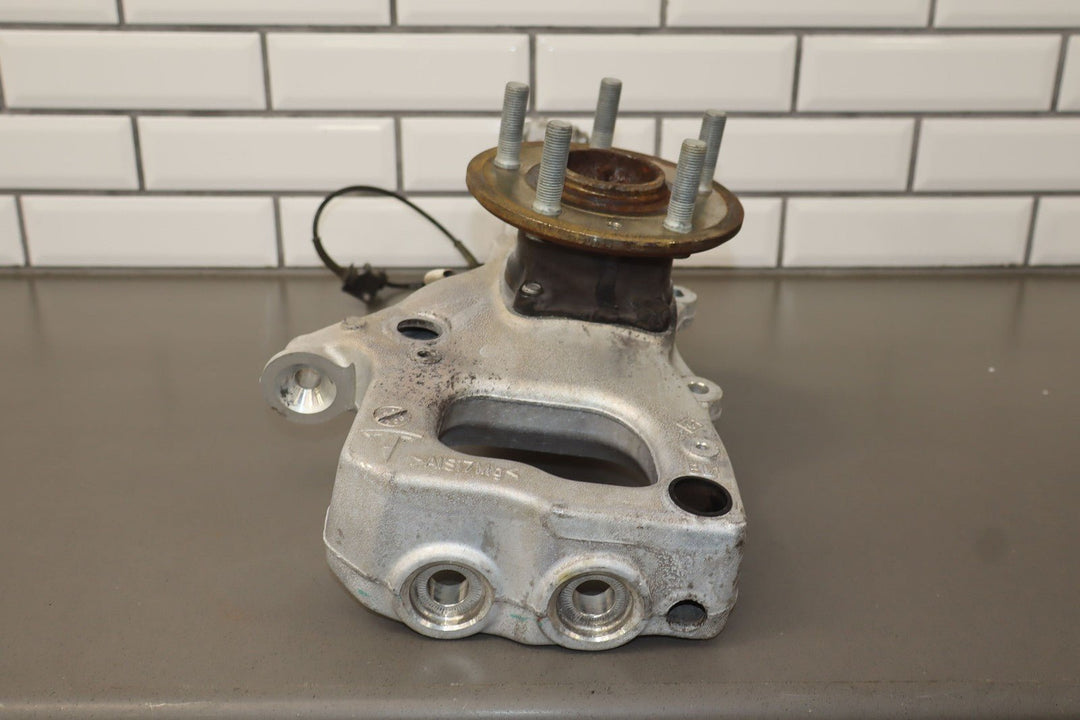 2012 - 2016 Tesla Model S RWD Driver Left Front Spindle / Hub OEM