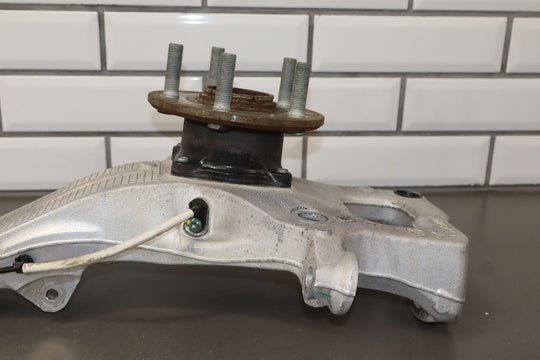 2012 - 2016 Tesla Model S RWD Driver Left Front Spindle / Hub OEM