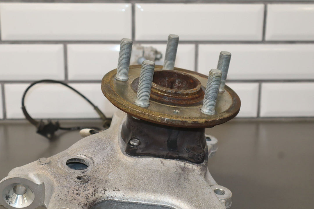 2012 - 2016 Tesla Model S RWD Driver Left Front Spindle / Hub OEM