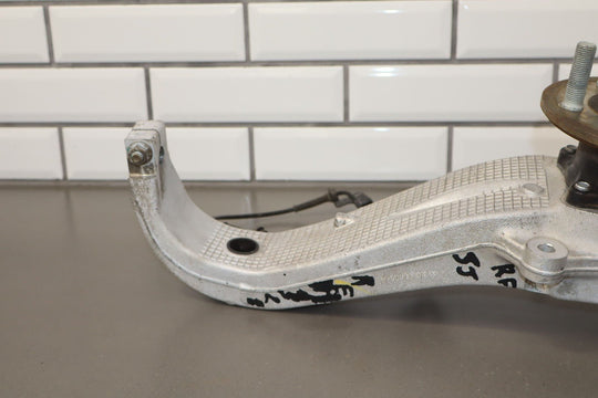 2012 - 2016 Tesla Model S RWD Passenger Right Front Spindle / Hub OEM