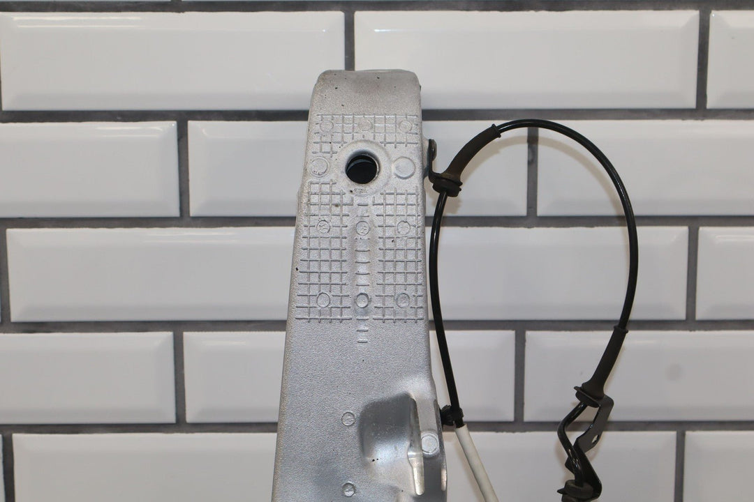 2012 - 2017 Tesla Model S RWD Driver Left Front Spindle/Knuckle OEM