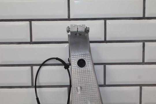 2012 - 2017 Tesla Model S RWD Driver Left Front Spindle/Knuckle OEM