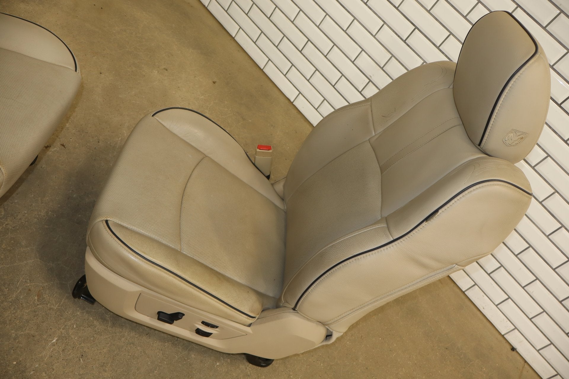 2012-2018 Ram Crew Cab Limited Tungsten Leather Seats Set Indigo Frost C1