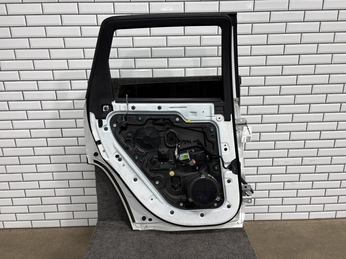 2012-2022 Jeep Grand Cherokee Left Rear Door Bright White ( PW7 )