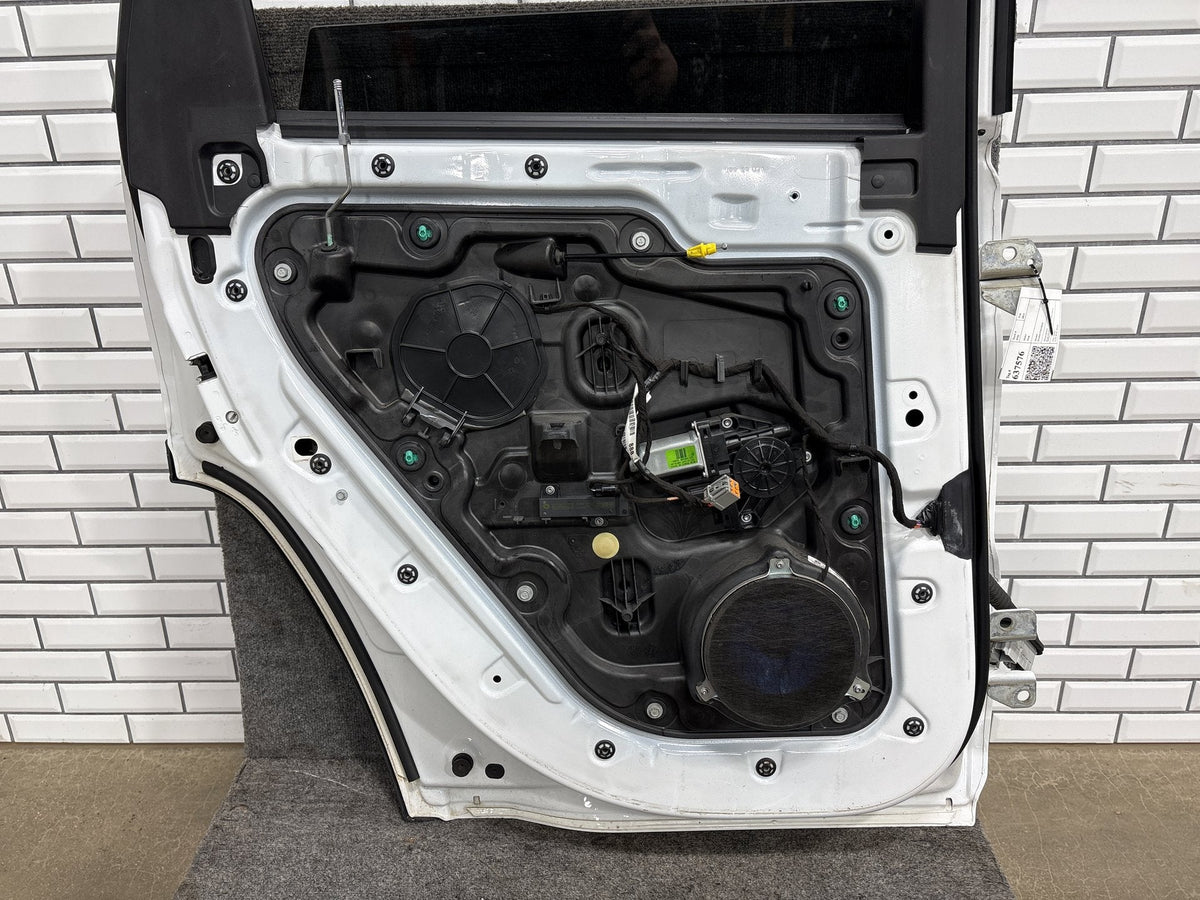 2012-2022 Jeep Grand Cherokee Left Rear Door Bright White ( PW7 )