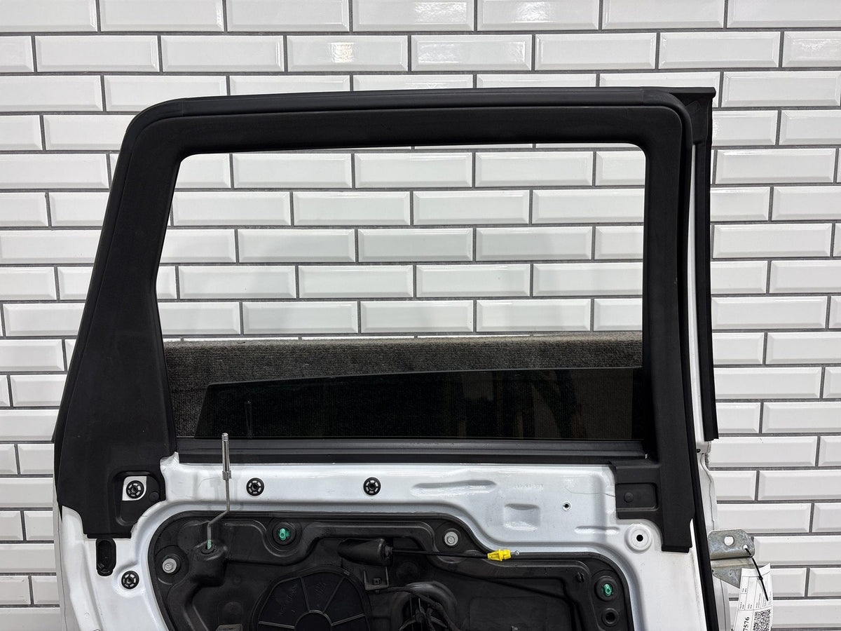 2012-2022 Jeep Grand Cherokee Left Rear Door Bright White ( PW7 )