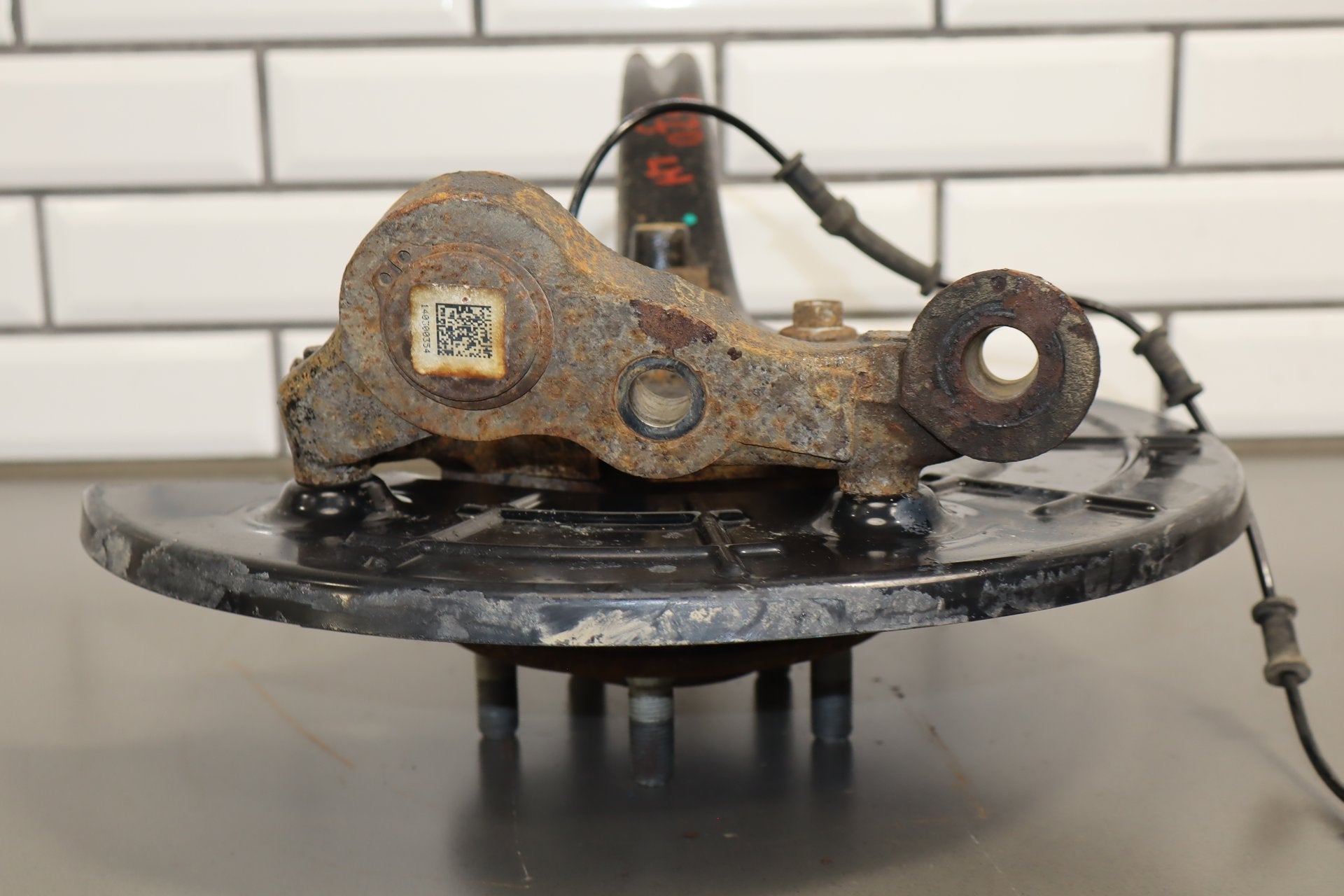 2012-2023 Dodge Challenger R/T Left Front Spindle 5168421AF