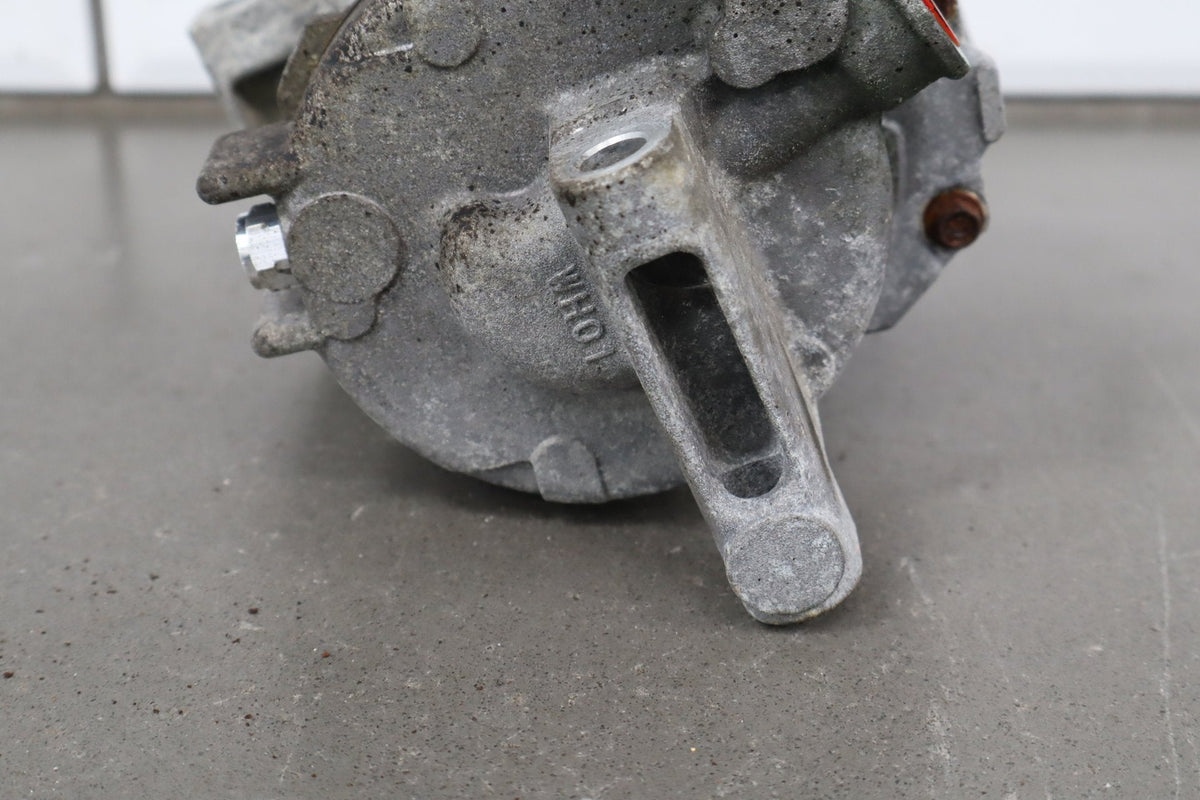 2012-21 Jeep Grand Cherokee SRT 6.4 AC Compressor 68202994AC