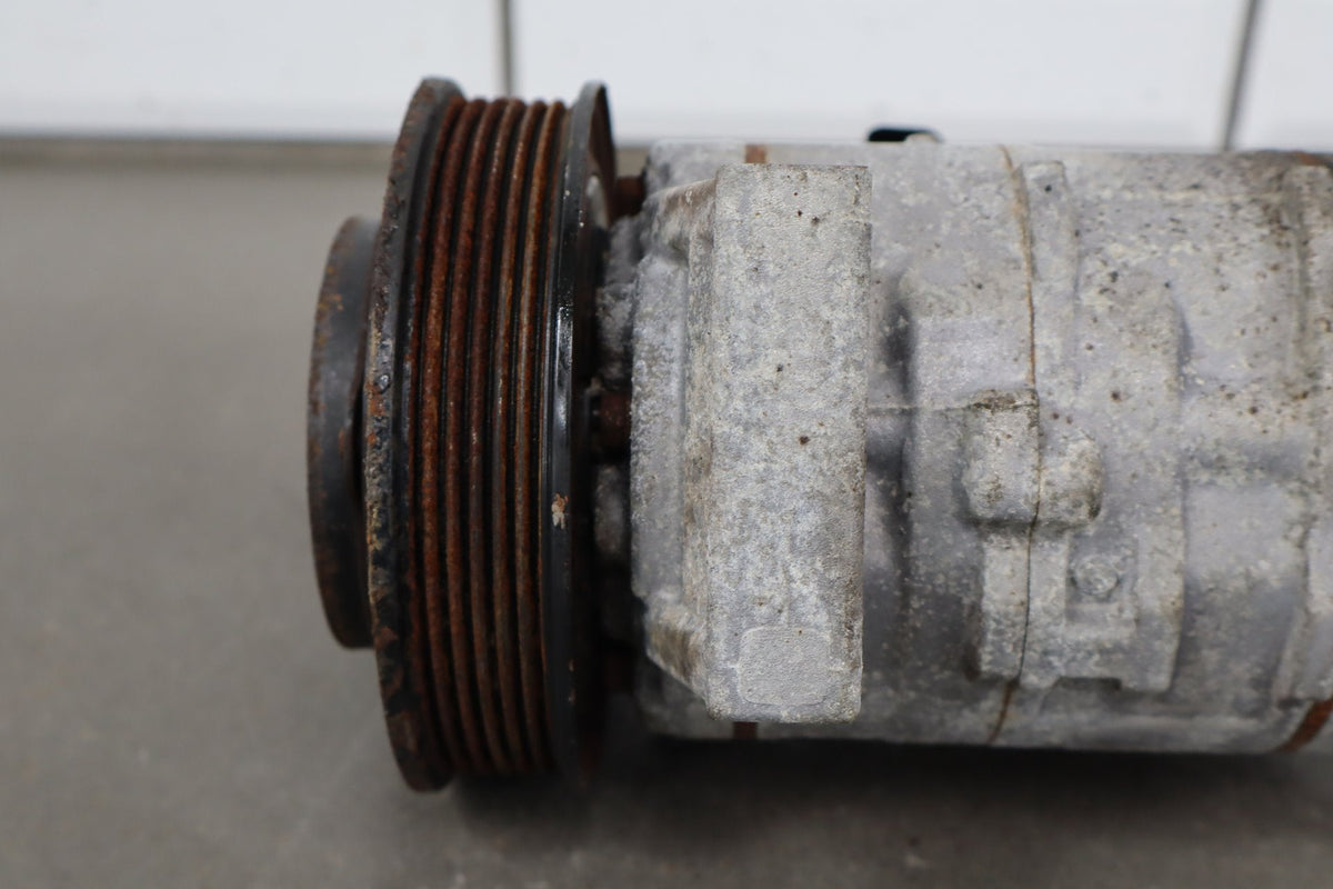 2012-21 Jeep Grand Cherokee SRT 6.4 AC Compressor 68202994AC