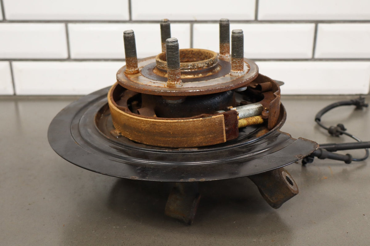 2012-21 Jeep Grand Cherokee SRT Left Rear Knuckle Hub Loaded