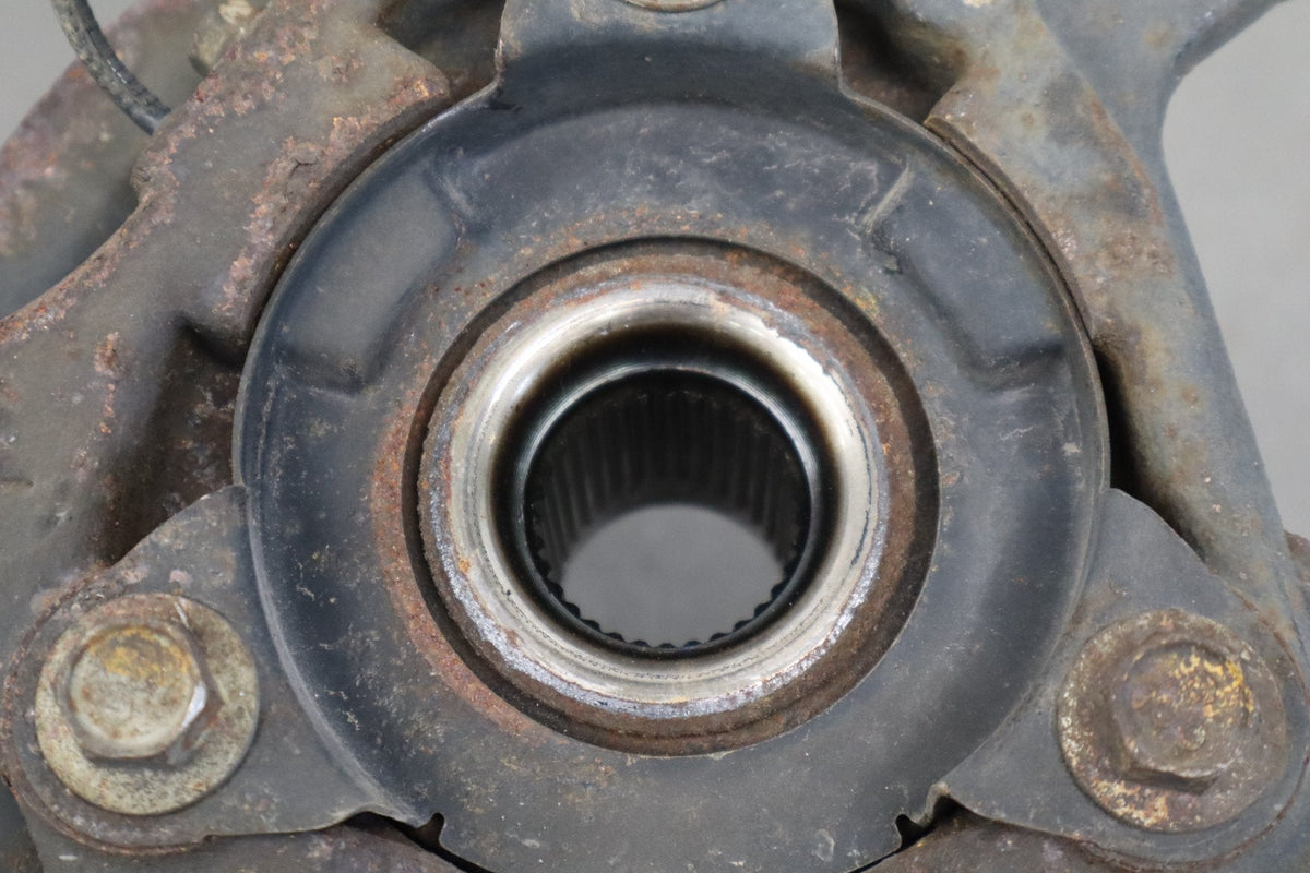 2012-21 Jeep Grand Cherokee SRT Right Front Spindle Hub Loaded