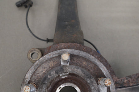 2012-21 Jeep Grand Cherokee SRT Right Front Spindle Hub Loaded